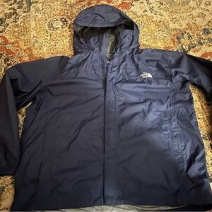 The North Face Men's Dark Blue Raincoat